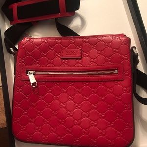 Authentic Gucci Messenger bag